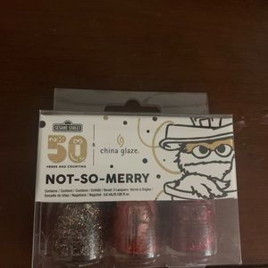 Never been used nail polish. Great for the holidays